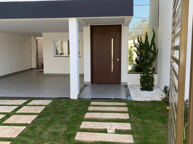 #199 - Casa para Venda em Cuiabá - MT