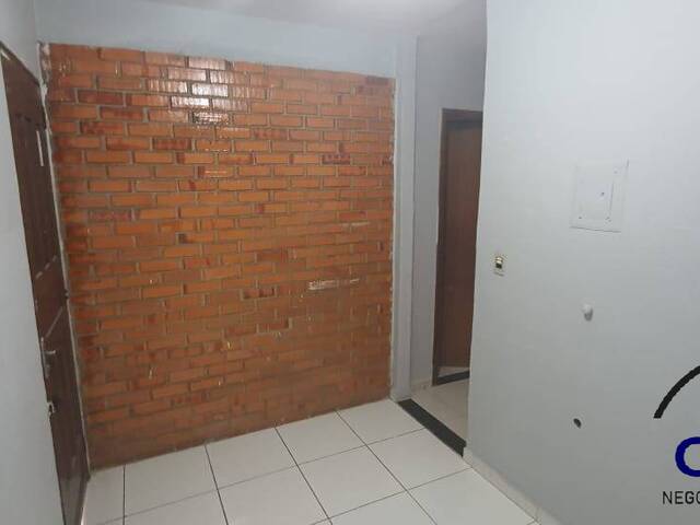 Apartamento para Venda em Cuiabá - 4