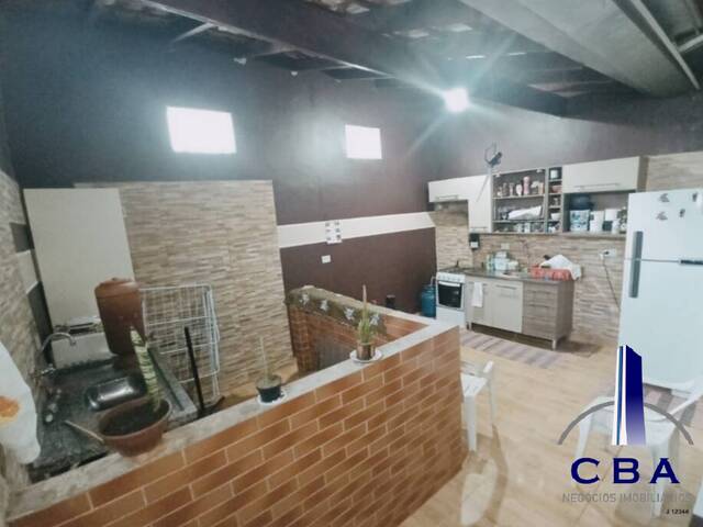 Casa para Venda em Cuiabá - 2