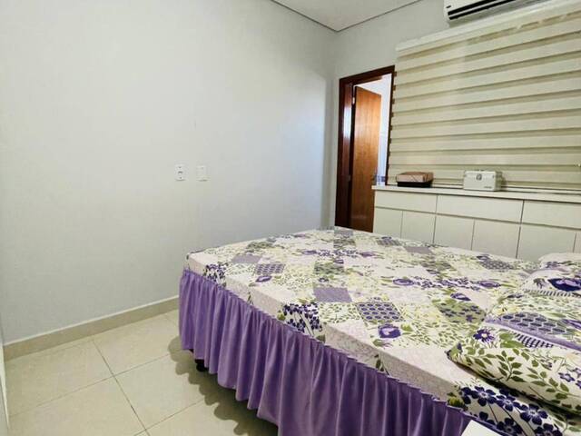 Casa para Venda em Cuiabá - 2