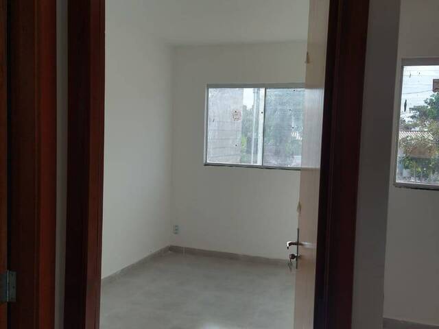 Casa para Venda em Várzea Grande - 4