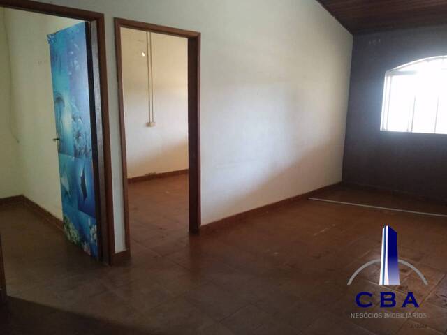 Casa para Venda em Cuiabá - 3