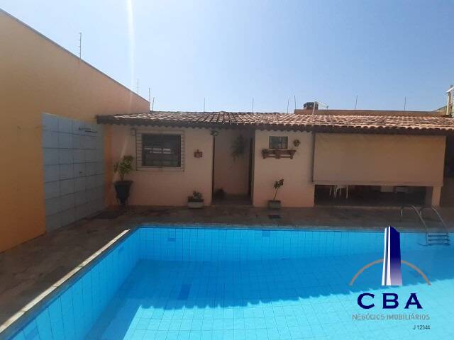 Casa para Venda em Cuiabá - 2