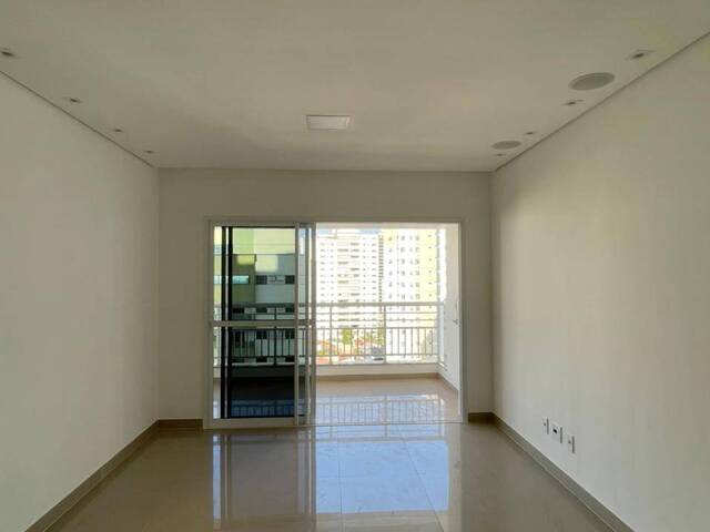 Apartamento para Venda em Cuiabá - 2