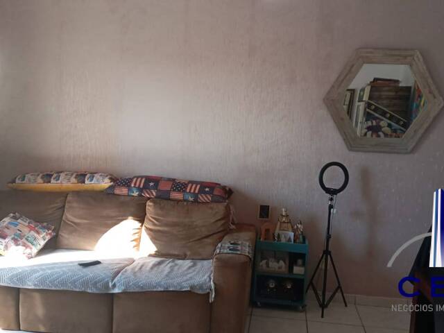 Apartamento para Venda em Várzea Grande - 5