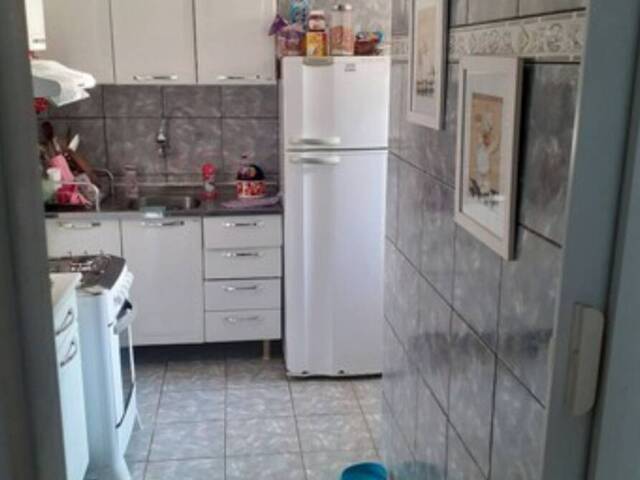 Apartamento para Venda em Cuiabá - 3
