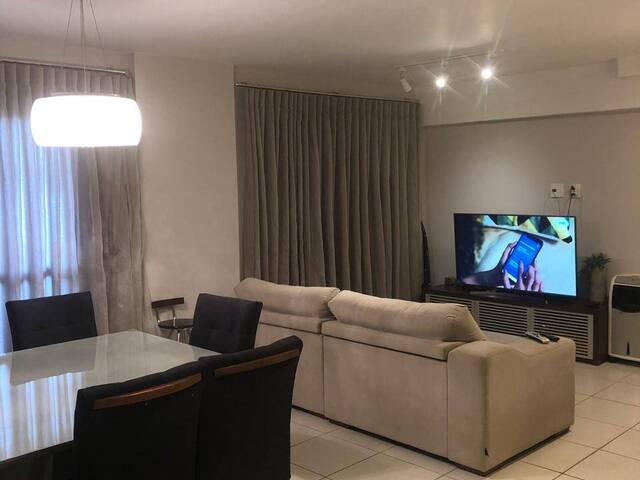 Apartamento para Venda em Cuiabá - 2