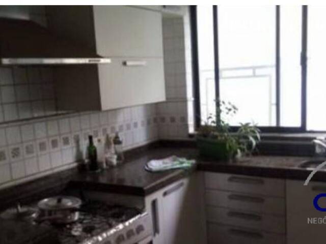 Apartamento para Venda em Cuiabá - 2