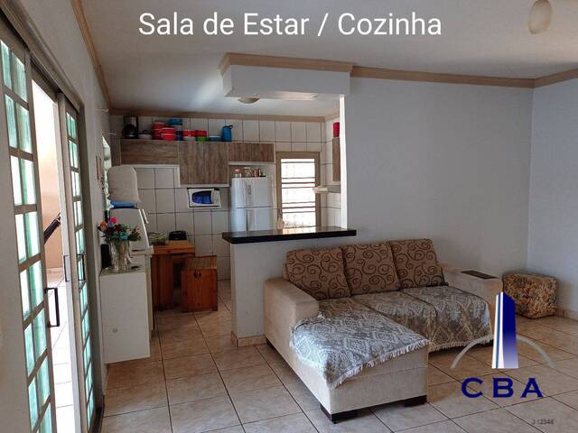 Casa para Venda em Cuiabá - 2