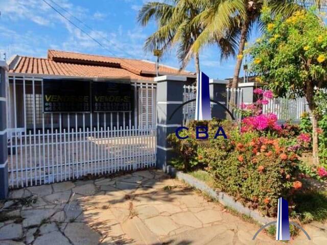 Casa para Venda em Cuiabá - 2