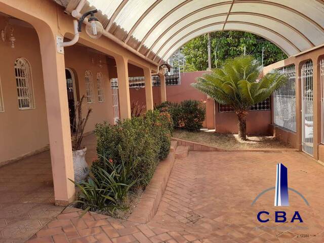 Casa para Venda em Cuiabá - 3