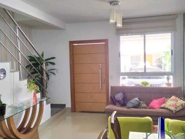 #745 - Casa para Venda em Cuiabá - MT