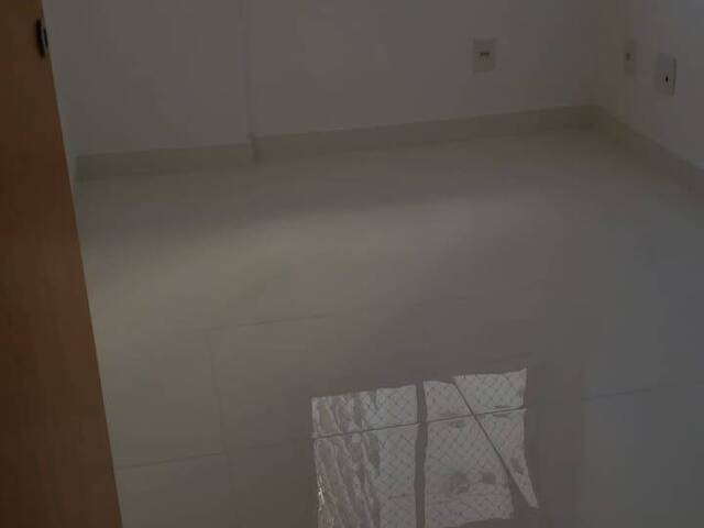 Apartamento para Venda em Cuiabá - 2