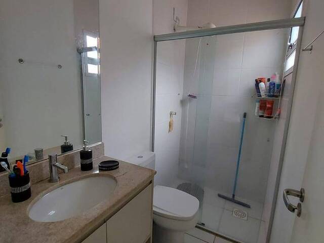 Apartamento para Venda em Cuiabá - 2