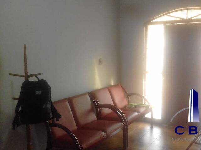 Casa para Venda em Cuiabá - 2