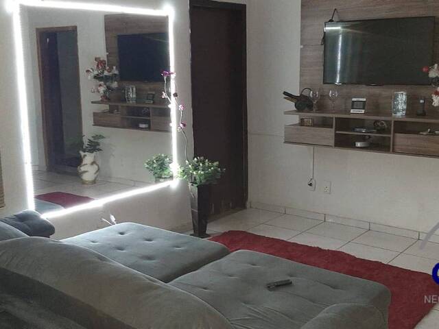 Casa para Venda em Cuiabá - 2