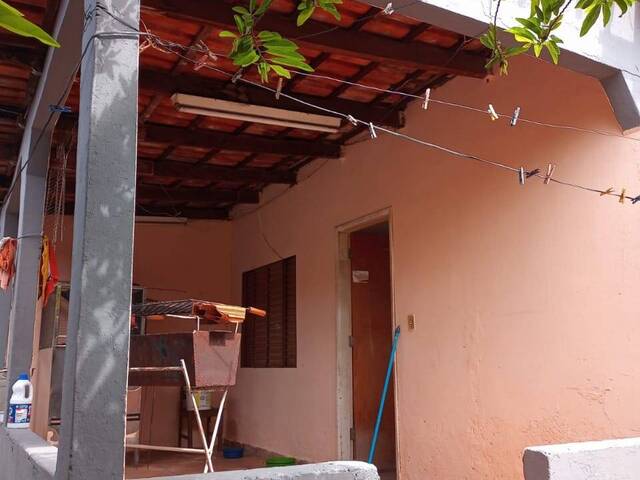 Casa para Venda em Cuiabá - 2