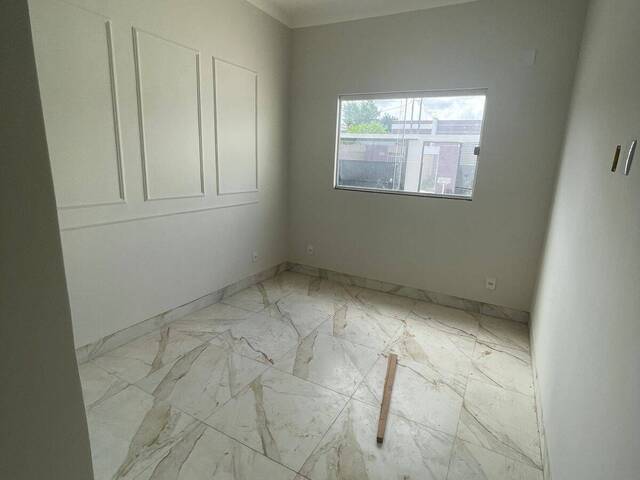 #1033 - Casa para Venda em Cuiabá - MT