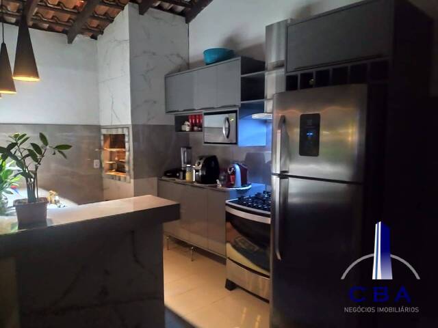 Casa para Venda em Várzea Grande - 2