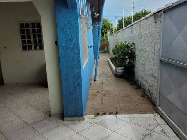 Casa para Venda em Cuiabá - 3