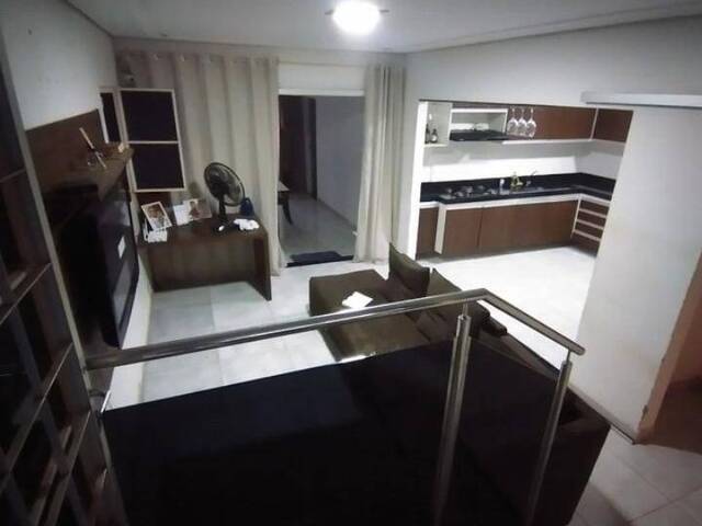 #1057 - Casa para Venda em Várzea Grande - MT