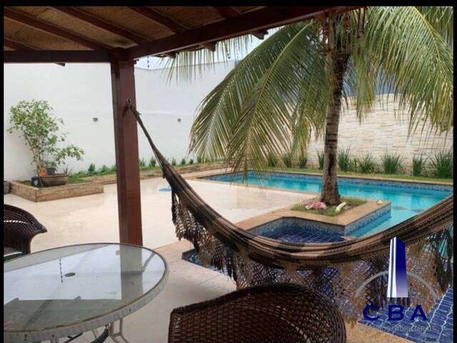 Casa para Venda em Cuiabá - 2