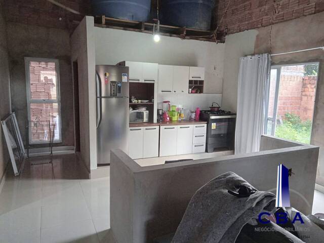 Casa para Venda em Várzea Grande - 4