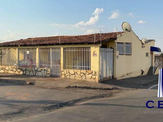 #1103 - Casa para Venda em Cuiabá - MT