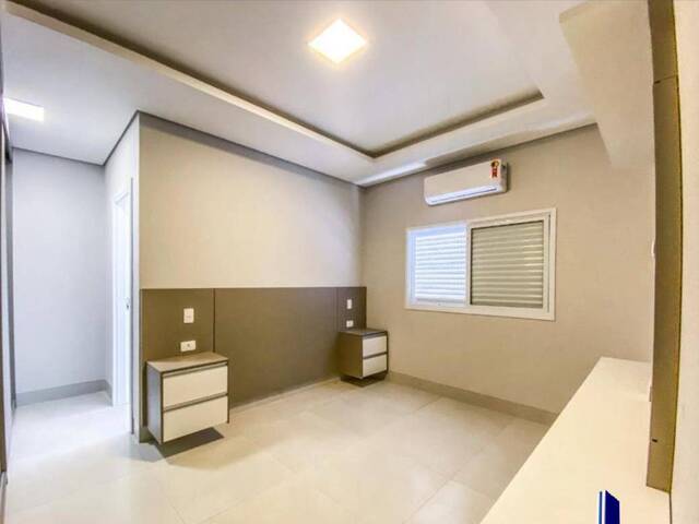 Casa para Venda em Cuiabá - 4