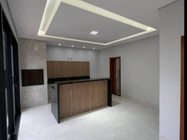 #1214 - Casa para Venda em Cuiabá - MT