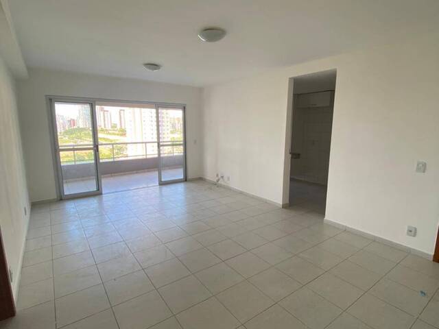 Apartamento para Venda em Cuiabá - 3