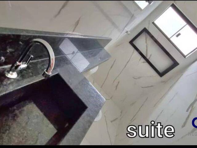 Casa para Venda em Várzea Grande - 5