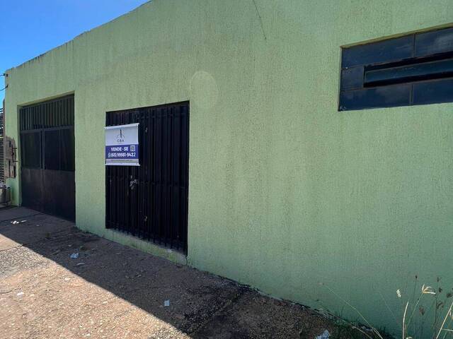 Casa para Venda em Cuiabá - 2