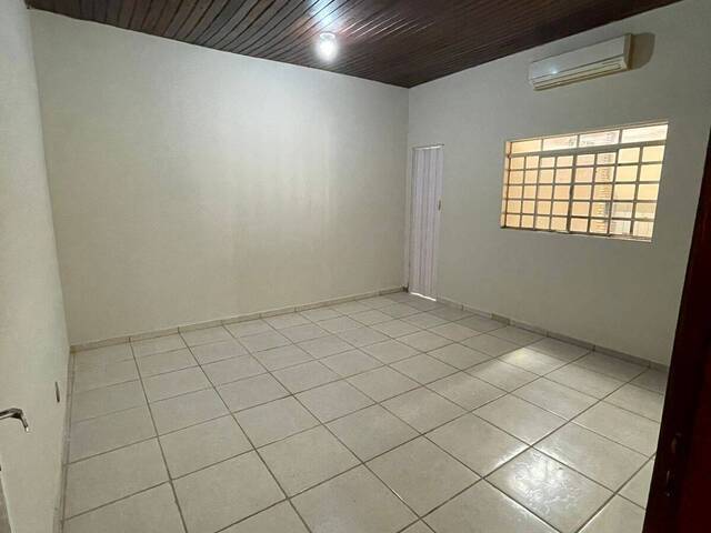 Casa para Venda em Cuiabá - 5