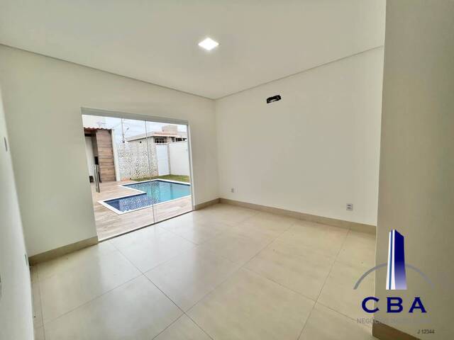 Casa para Venda em Cuiabá - 2