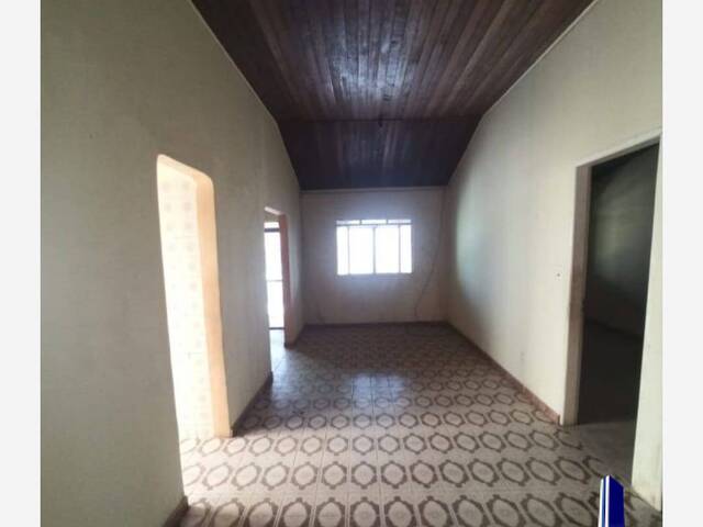 Casa para Venda em Cuiabá - 2