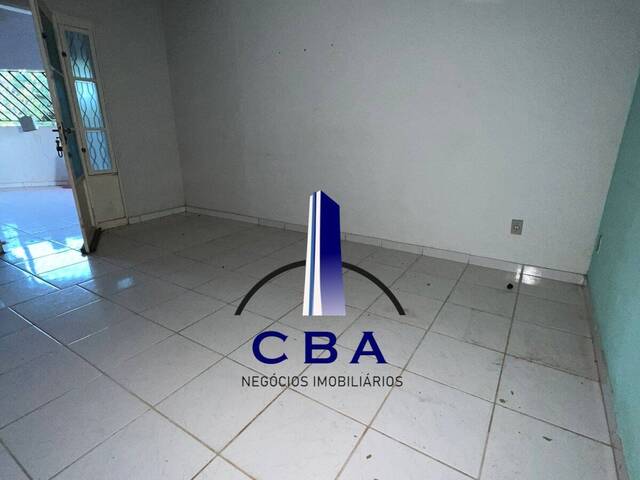 Casa para Venda em Cuiabá - 2