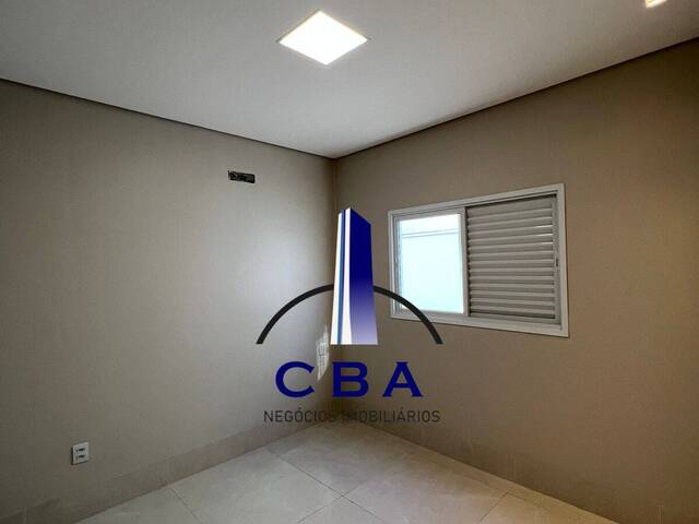 Casa para Venda em Cuiabá - 4