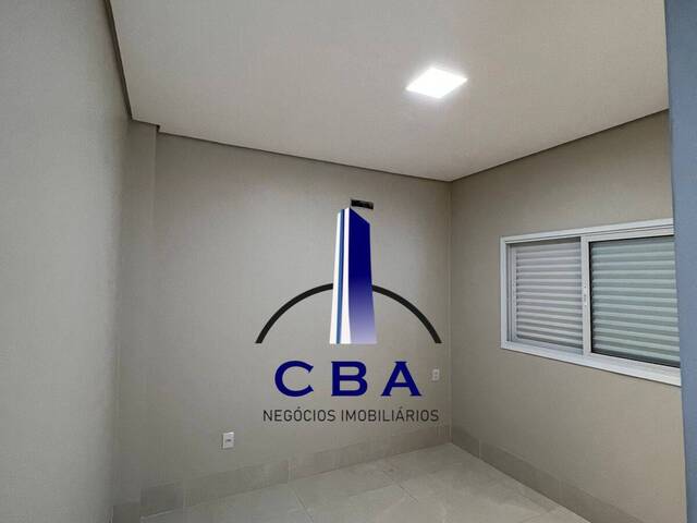 Casa para Venda em Cuiabá - 5