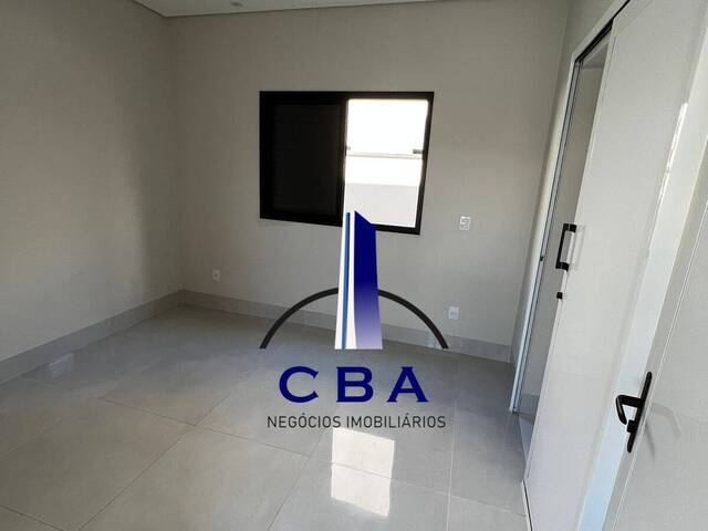 Casa para Venda em Cuiabá - 4