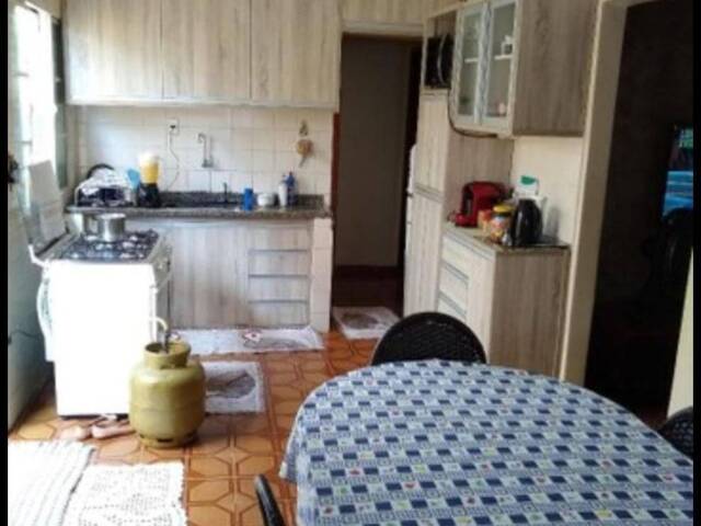 #1366 - Casa para Venda em Cuiabá - MT