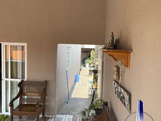 Casa para Venda em Cuiabá - 2