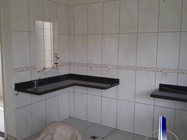 Casa para Venda em Cuiabá - 3