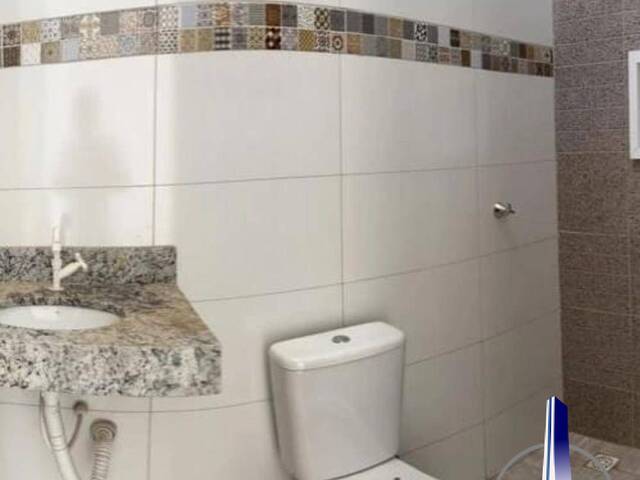 Casa para Venda em Várzea Grande - 2