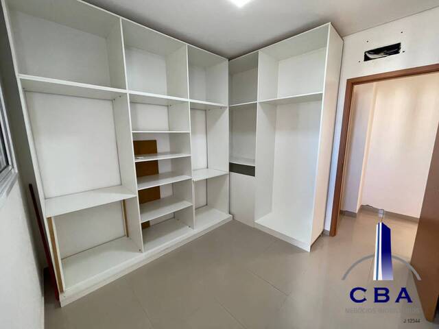 Apartamento para Venda em Cuiabá - 2