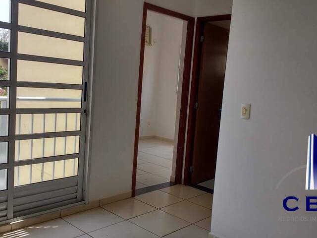 Apartamento para Venda em Cuiabá - 4