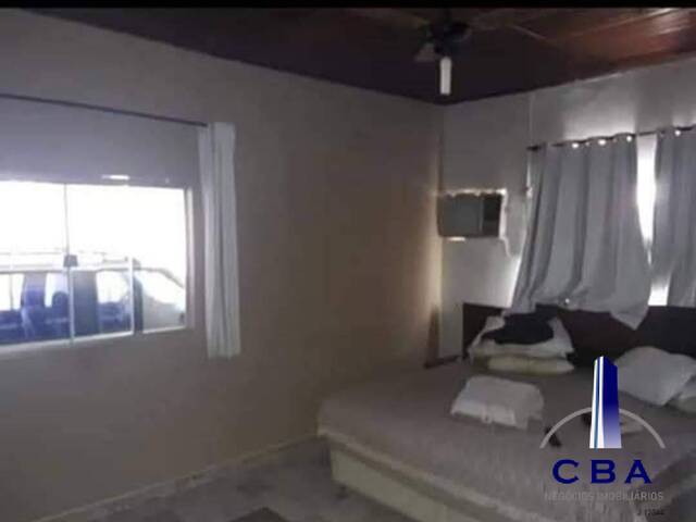 Casa para Venda em Cuiabá - 3