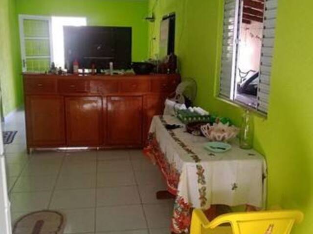 Casa para Venda em Cuiabá - 2