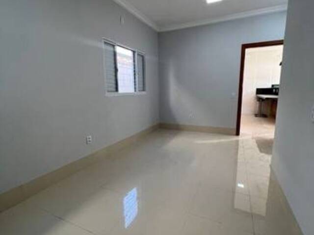 Casa para Venda em Cuiabá - 5