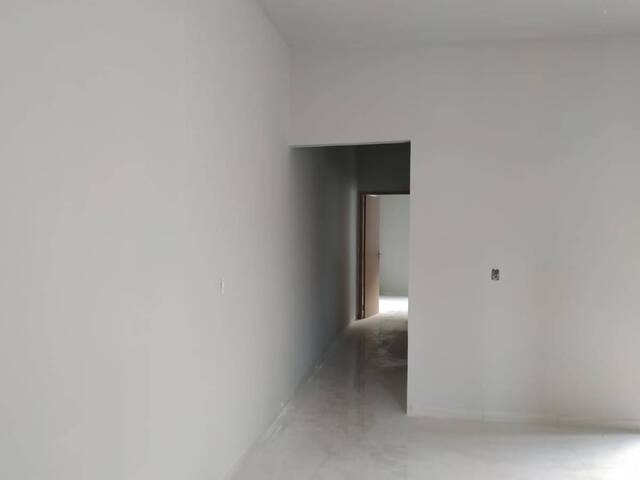 Casa para Venda em Goiânia - 5